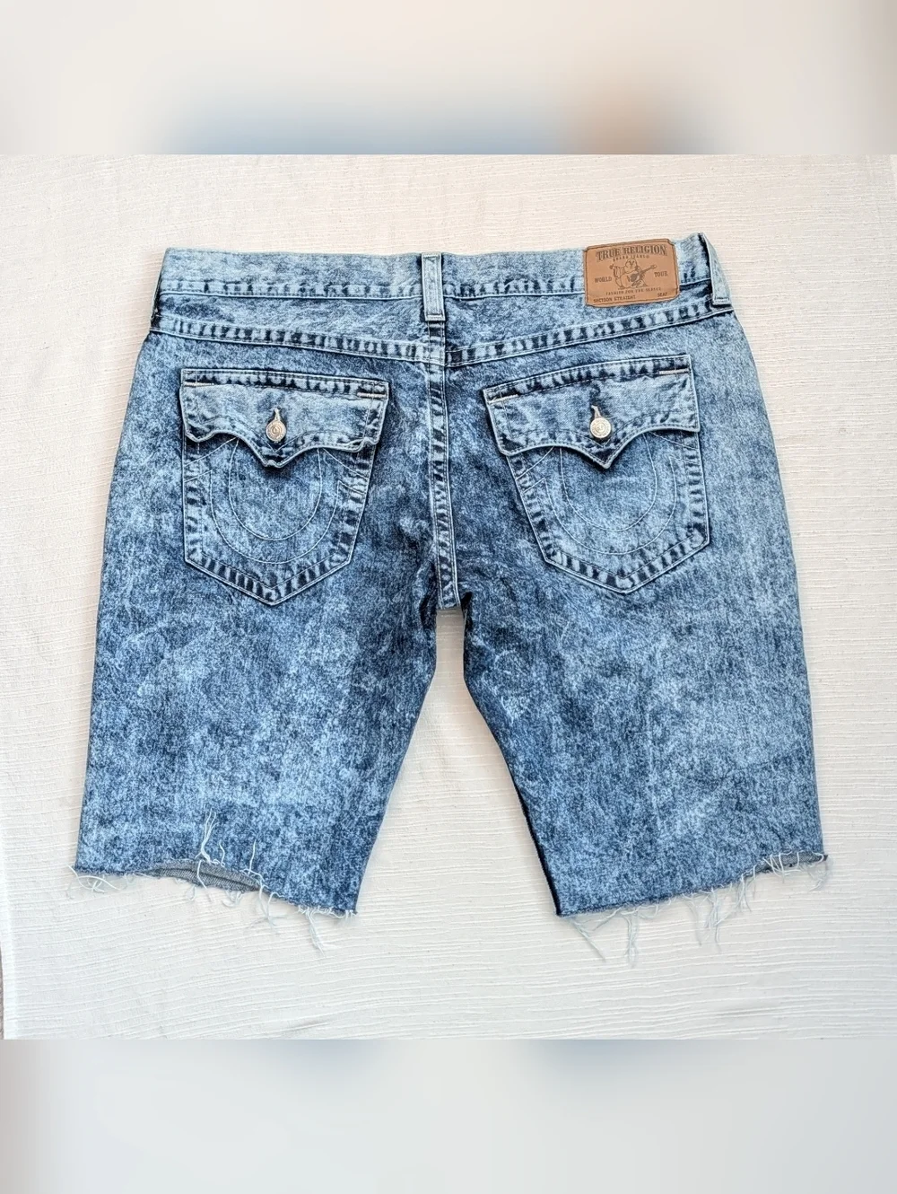 True Religion Acid Wash Denim Home Made Cut Off Short Men 42 RN#112970